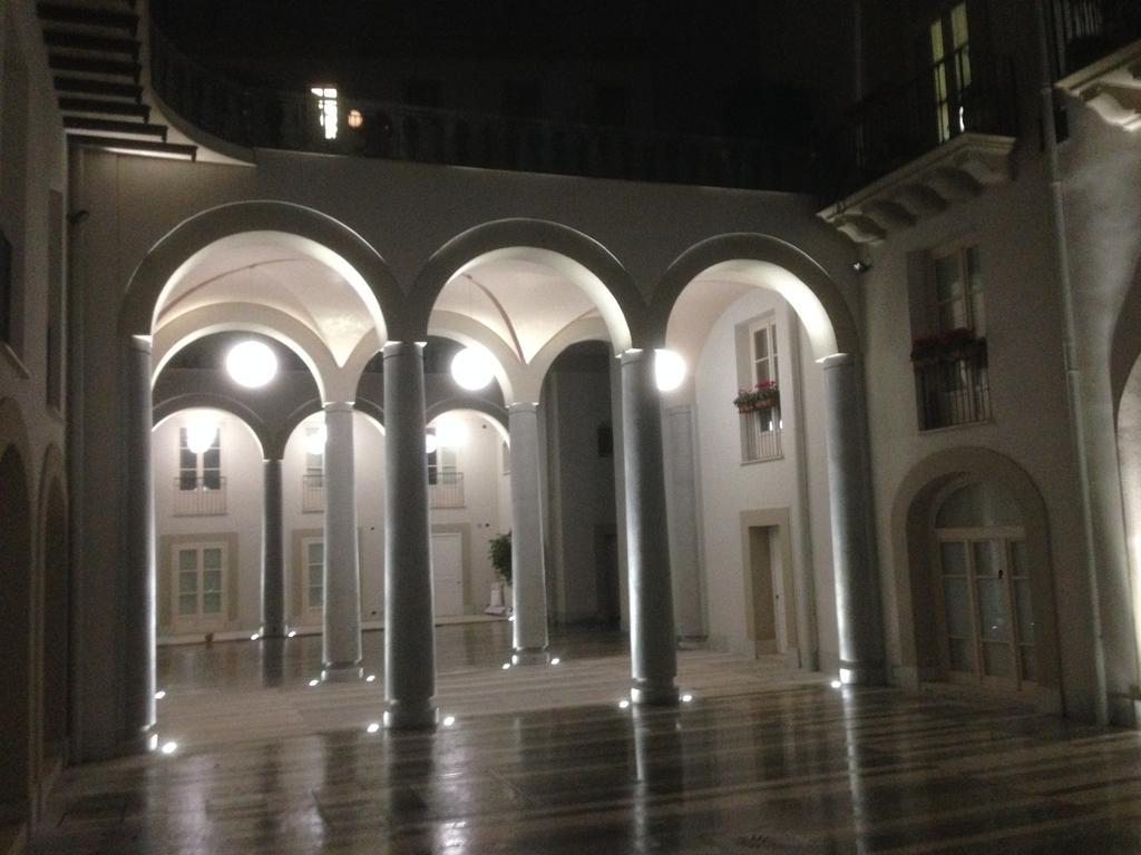 Appartamento In Palazzo Lampedusa Palerme Extérieur photo